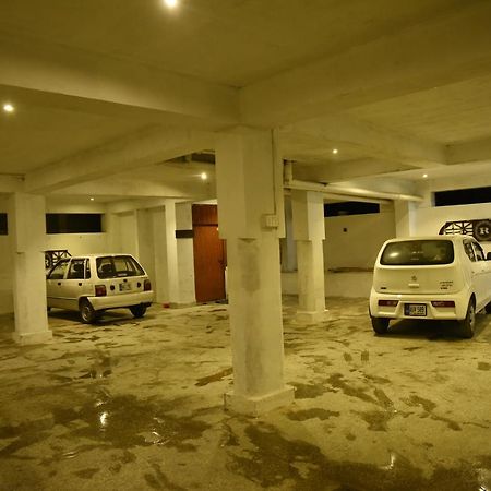 Republika Urban Apartamento Abbottabad Exterior foto